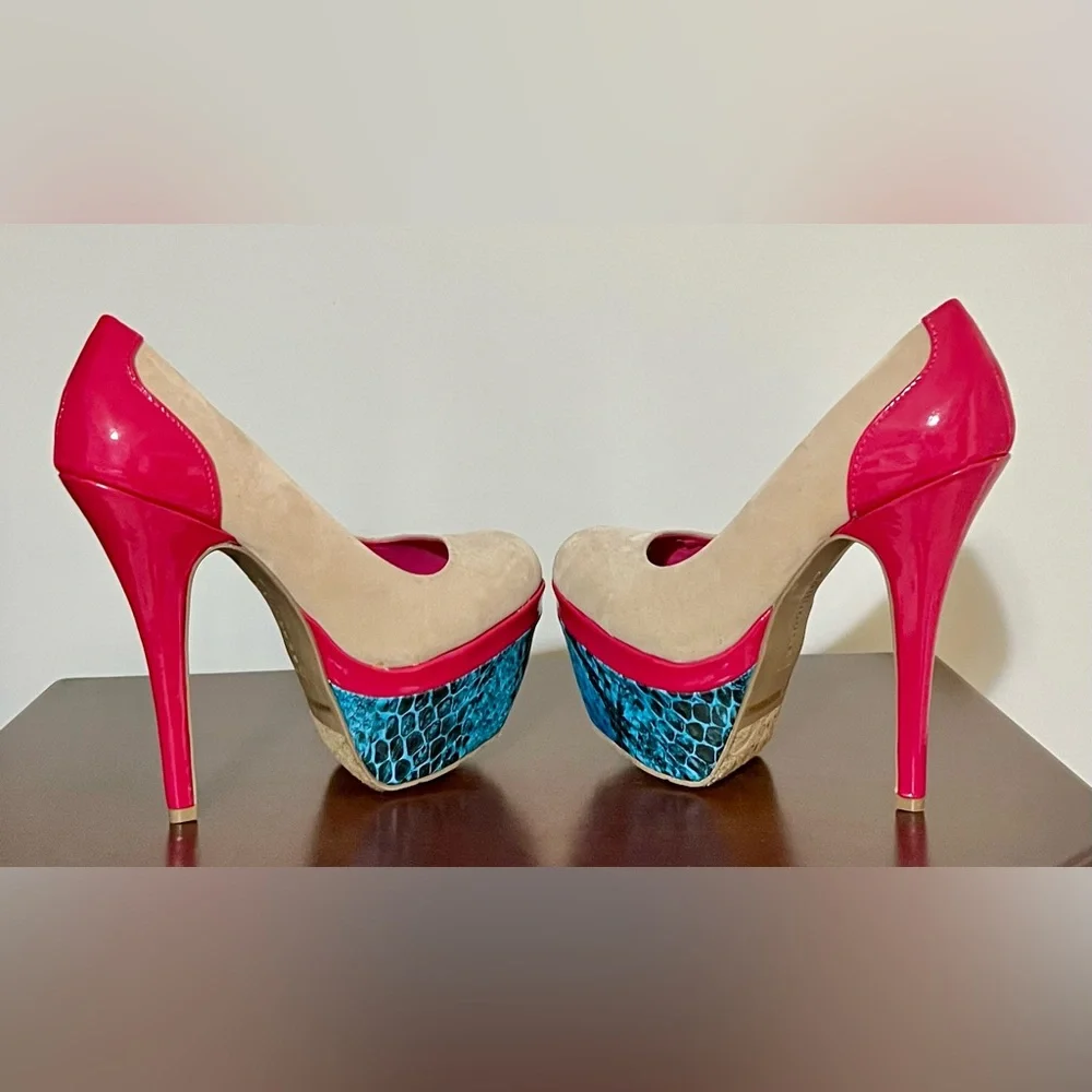 NWOT Dollhouse 5.5 in platform heels. 6.5. Suede/patent leather/faux snakeskin. - Picture 3 of 13